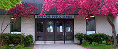 Picture of the front of Bayshore Public School